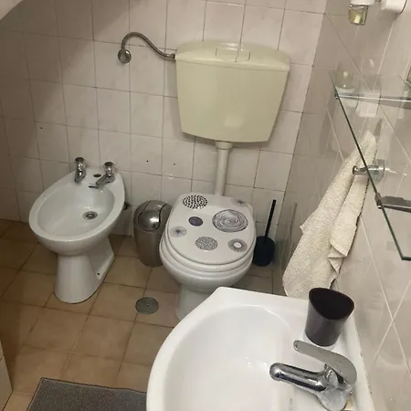 Rolo House Apartment